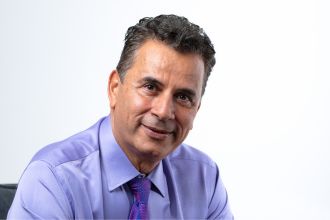 ד"ר נאדר בוטו