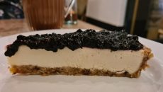 עוגת גבינה טבעונית בדובאי