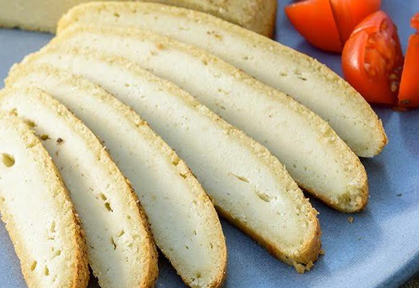 גבינת שקדים של גיל הררי