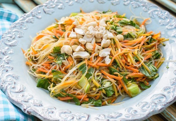 סלט תאילנדי של גיל הררי