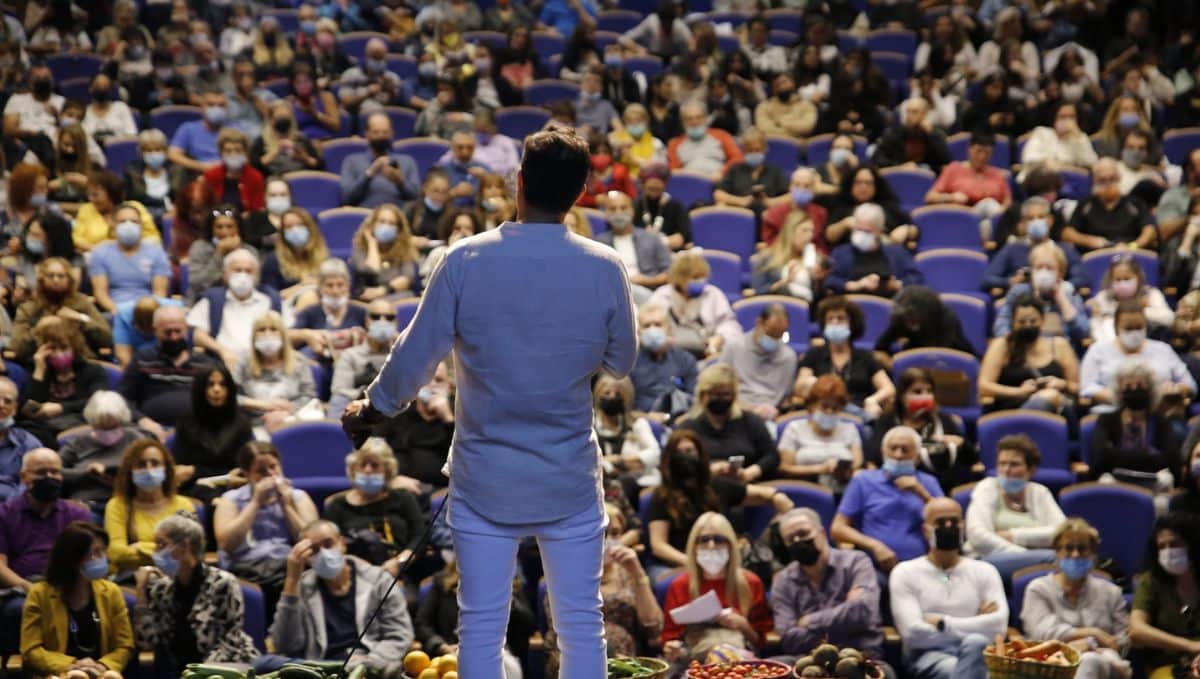 מחכים לכם בתיאטרון גבעתיים. צילום: ליאור שני