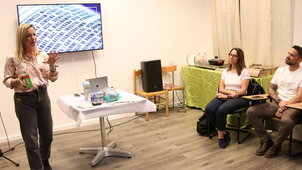 מורן זוהר בסדנה "איפה מתחבא הסוכר שלי" בכנס "אוכלים בריא 16". צילום: ליאור שני